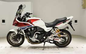 HONDA CB1300SB SUPER BOLDOR EP 2014 SC54