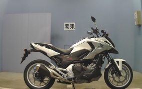 HONDA NC750X D Limited 2017 RC90