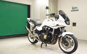 HONDA CB1300SB SUPER BOLDOR A 2011 SC54