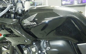 HONDA CB400 SUPER BOLDOR A 2022 NC42