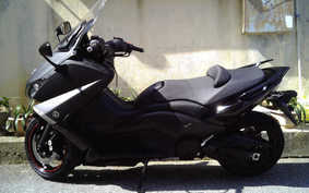 YAMAHA T-MAX 530 2013 SJ12J