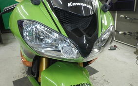 KAWASAKI ZX 10 NINJA R 2004 ZXT00C