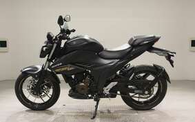 SUZUKI GIXXER 250 SF ED22B