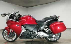 HONDA VFR1200F 2010 SC63