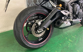 TRIUMPH STREET TRIPLE RS 2020 HDA554