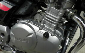 SUZUKI GSR250