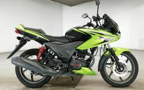 HONDA CBF125 JC40