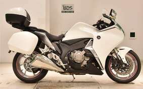 HONDA VFR1200F DCT 2012 SC63