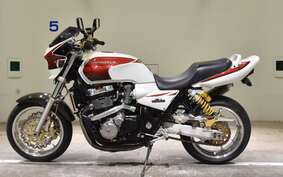 HONDA CB1300SF SUPER FOUR 1998 SC40