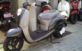 HONDA CREA SCOOPY AF55