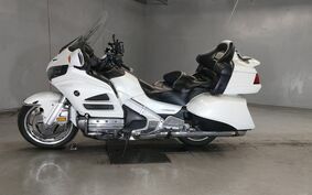 HONDA GL 1800 GOLD WING 2013 SC68