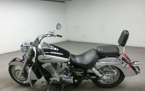 HONDA SHADOW 750 2004 RC50