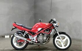 SUZUKI BANDIT 250 GJ74A