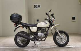 HONDA APE 100 HC07