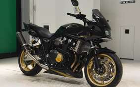 HONDA CB1300SB SUPER BOLDOR A 2012 SC54