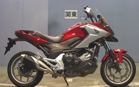 HONDA NC750X A 2017 RC90