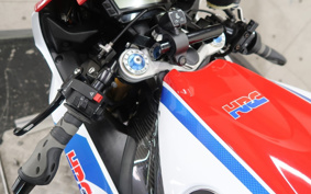 HONDA CBR1000RR 2014 SC59