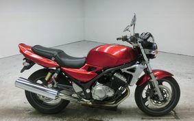 SUZUKI GSX250FX ZR250C