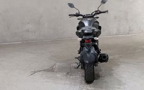YAMAHA FZ25 RG42