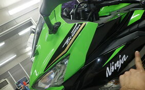 KAWASAKI ZX-25R ZX250E