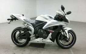 HONDA CBR600RR 2010 PC40