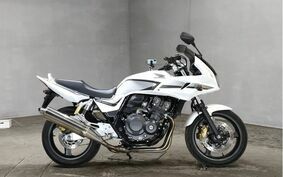 HONDA CB400 SUPER BOLDOR 2011 NC42