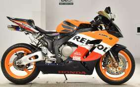 HONDA CBR1000RR 2004 SC57