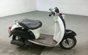 HONDA CREA SCOOPY I AF55