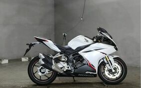 HONDA CBR250RR MC51