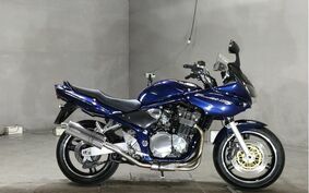 SUZUKI BANDIT 1200 S 2000 GV77A