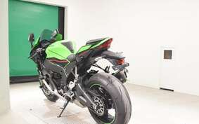 KAWASAKI ZX 10 NINJA R A 2023 ZXT02L