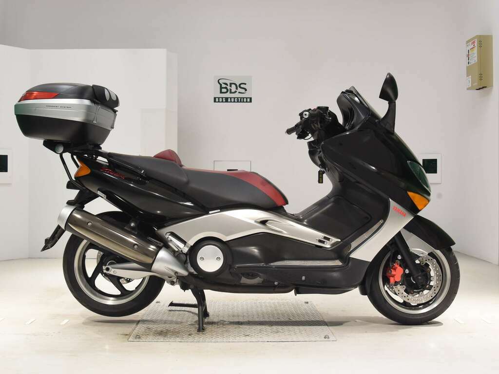 Yamaha TMAX 500 хаки цвет