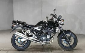 SUZUKI BANDIT 250 V GJ77A