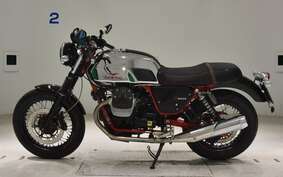 MOTO GUZZI V7 RACER 2015