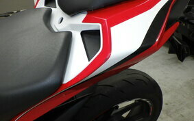 HONDA CBR250RR A MC51