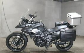 BMW F700GS 2016 0B01