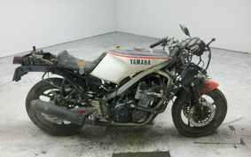 YAMAHA FZ400 R 46X