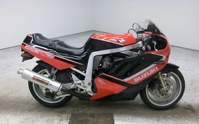 SUZUKI GSX-R750 1989 GR77C