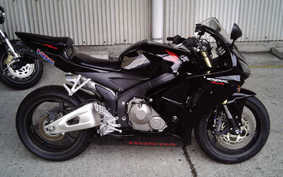 HONDA CBR600RR 2006 PC37