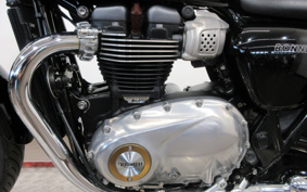 TRIUMPH TRIUMPH BONNEVILLE T100 2017 DAD70G