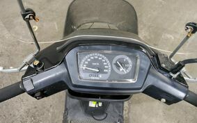 SUZUKI ADDRESS V100 CE13A