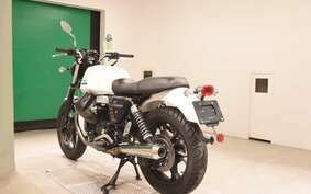 MOTO GUZZI V7 STONE 2013