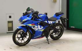 SUZUKI GSX-R125 DL33B