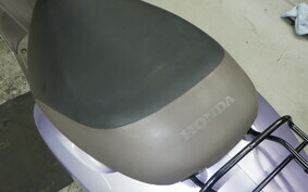 HONDA DIO CESTA GEN 2 AF68