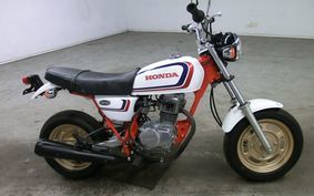 HONDA APE 100 HC07