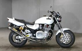 YAMAHA XJR1300 1998 RP01J