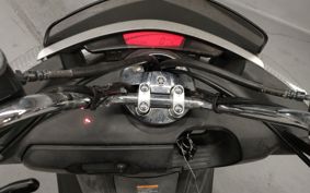 YAMAHA MAXAM250 SG17J