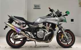 HONDA CB1300SB SUPER BOLDOR A 2006 SC54