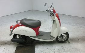 HONDA CREA SCOOPY I AF55