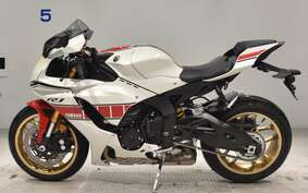 YAMAHA YZF-R1 2023 RN65J